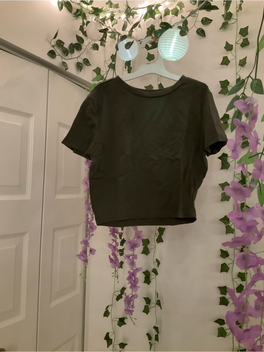 wild fable olive green cropped tee